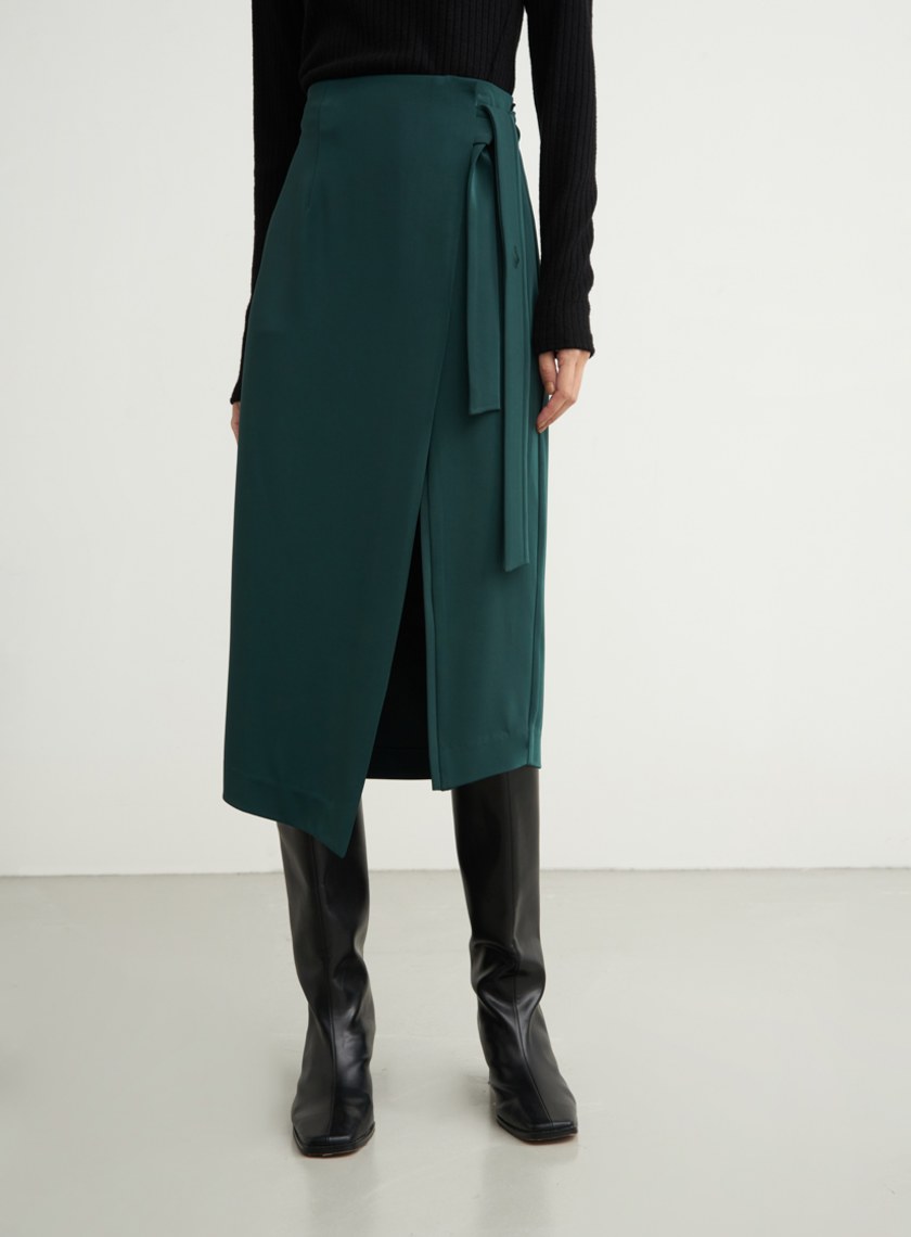 不對稱光澤感綁帶直筒裙